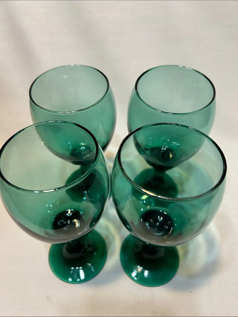 Vintage Set of 4  Libbey Glass Juniper Green Wine / Water Glasses